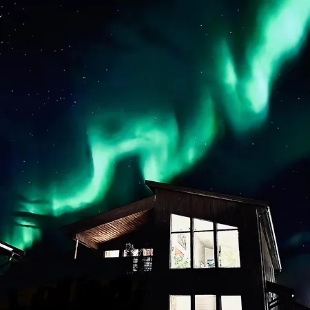 Artic Villa Kvaloya