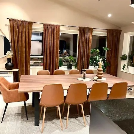 Villaer Arctic Kvaloya